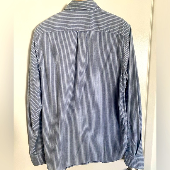 Goodfellow & Co Men's Vertical Striped Slim Button Up Long Sleeve! Size Medium! - Picture 2 of 6